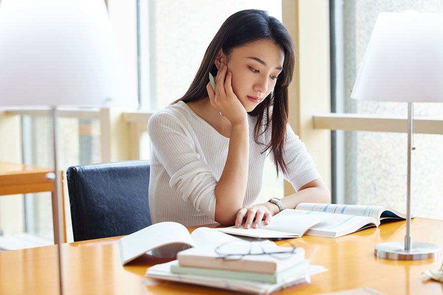 女生适合考二建吗